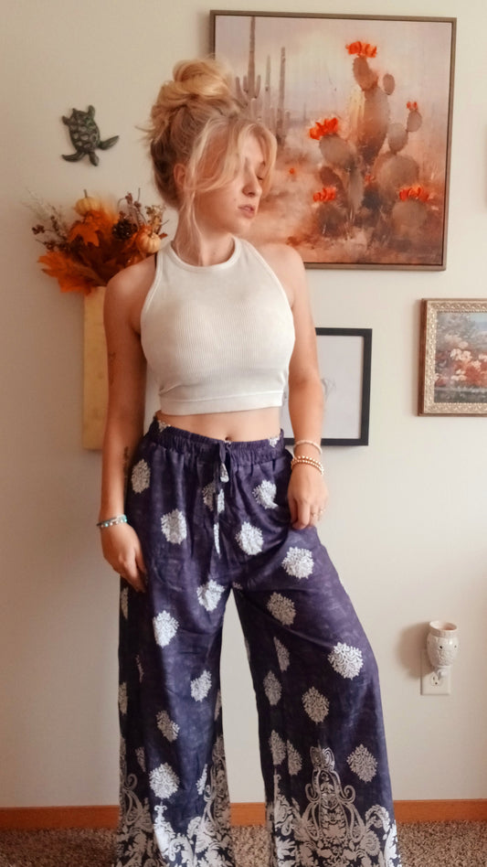 Quinn - Casual Pants