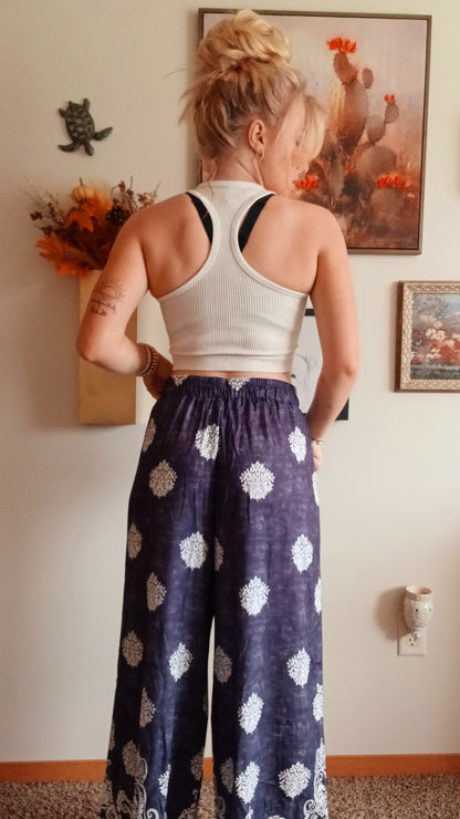 Quinn - Casual Pants