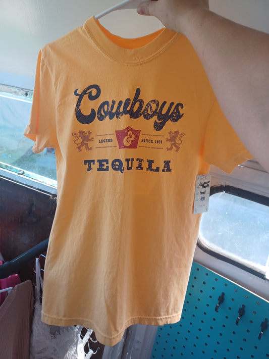 Cowboys and Tequila - TShirt